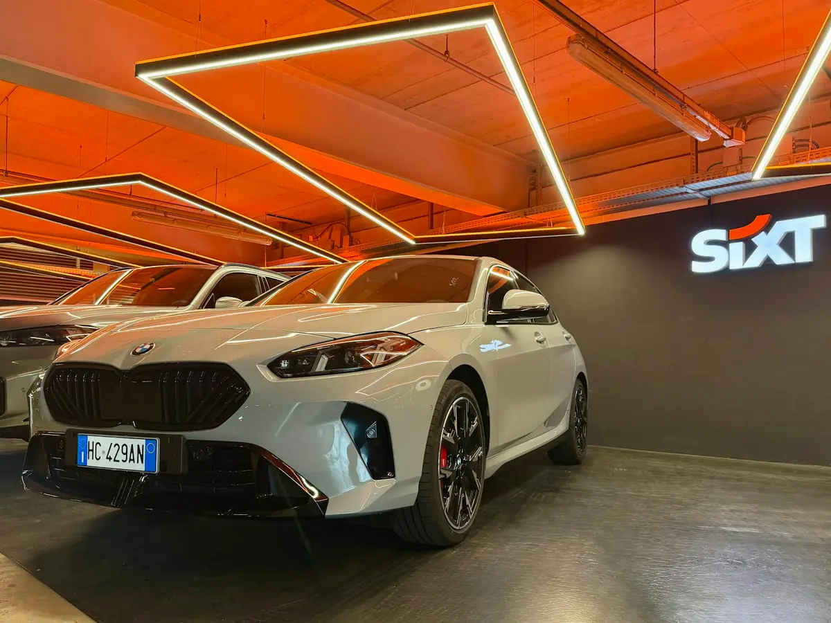 BMW bei Sixt am Flughafen Mailand-Linate