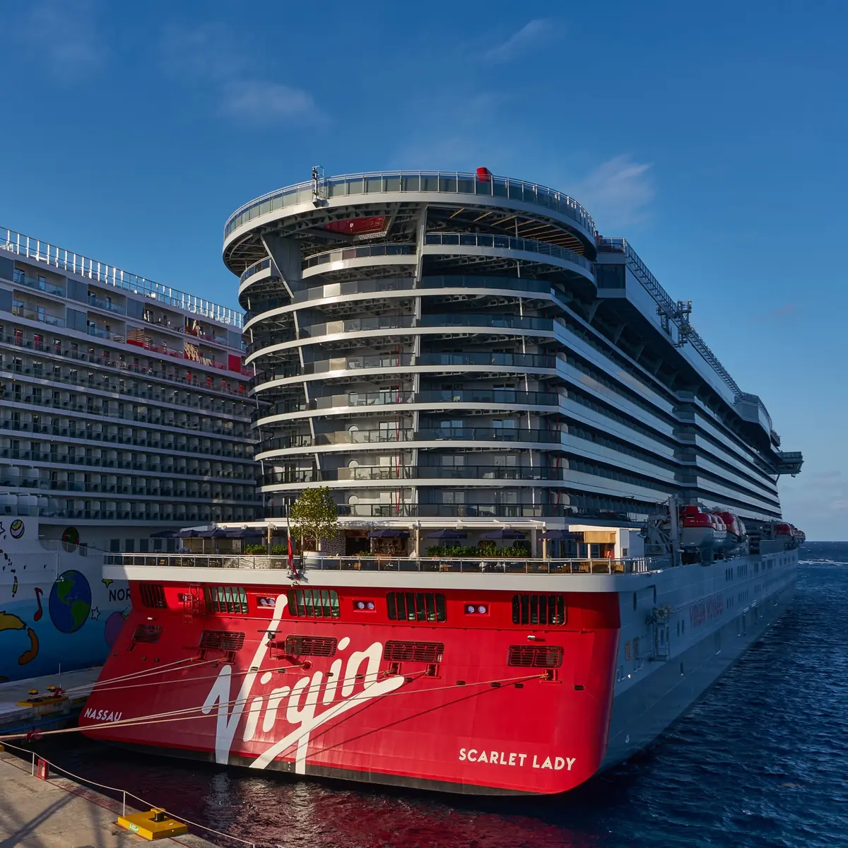 Scarlet Lady von Virgin Voyages in Cozumel